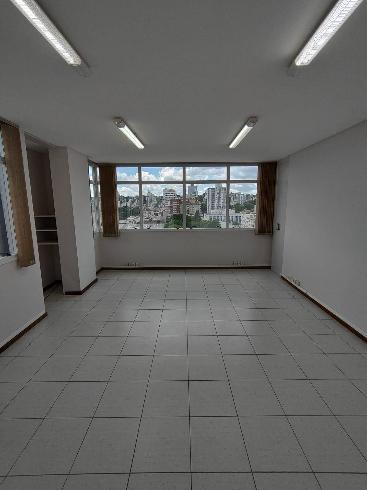 #114 - Sala para Venda em Bento Gonçalves - RS
