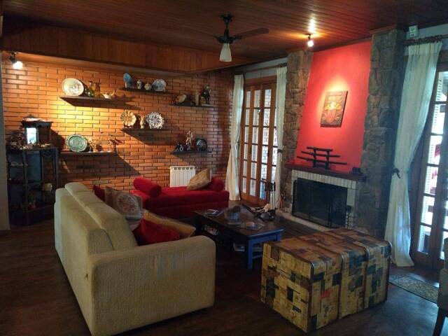 #122 - Casa para Venda em Garibaldi - RS